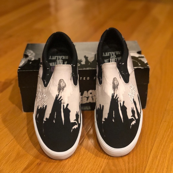 Deadstock limited edition Lakai Black Sabbath slip on shoes with OG all - Picture 5 of 8